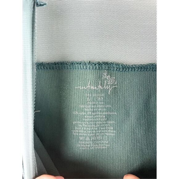 Intimately Free People Light Up Layering Top in Green Gables‎ Size XS/S - Picture 4 of 10